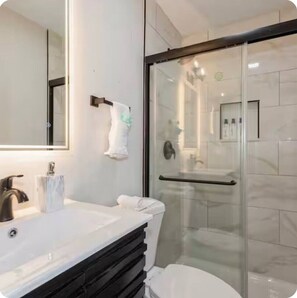 Hair dryer - Lovely Elmhurst Ranch • 4 Beds 2 Baths (Elmhurst)
