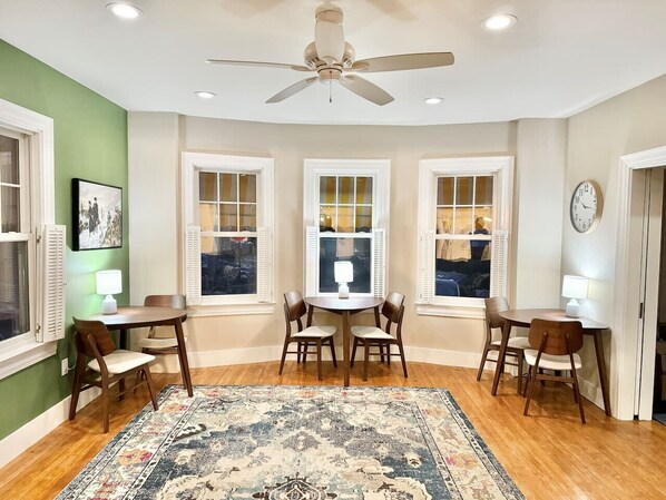 Dining - The Cottage Room at Lafayette Inn (Bar Harbor)