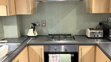 Apartment, 2 Bedrooms | Interior