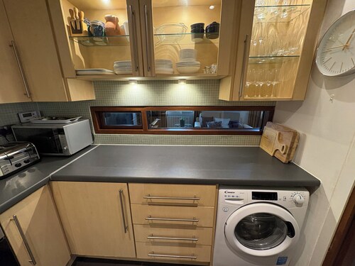 Unique Duplex Apartment in the Heart of Dalkey With 2 Luxurious Bedrooms