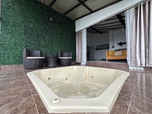 Phòng Suite, quang cảnh thành phố | Hiên