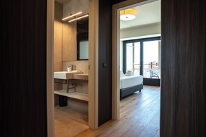 Iron/ironing board, travel cot, free WiFi, bed sheets - Amazing Via Parigi One Bedroom (Roma)