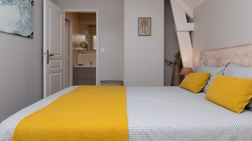 Fer et planche Ă repasser, Wi-Fi, draps fournis