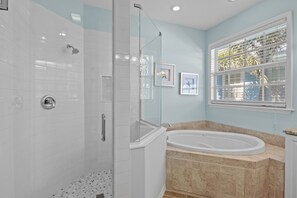 Hair dryer - White Sands Beach House- 4 bedrooms with elevator, pool and close to beach! (Holmes Beach)