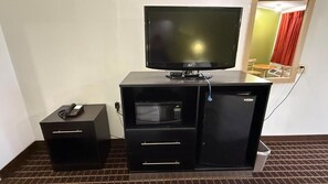 Interior - Executive Inn (Warner Robins)