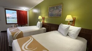 Desk, free WiFi - Executive Inn (Warner Robins)