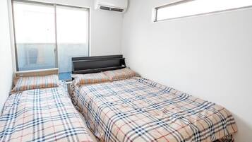 Villa, plusieurs lits, balcon, vue ville | Wi-Fi gratuit