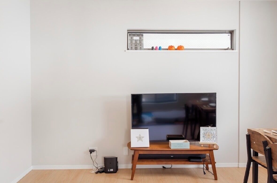 Vila, várias camas, sacada, vista para a cidade | Sala de estar