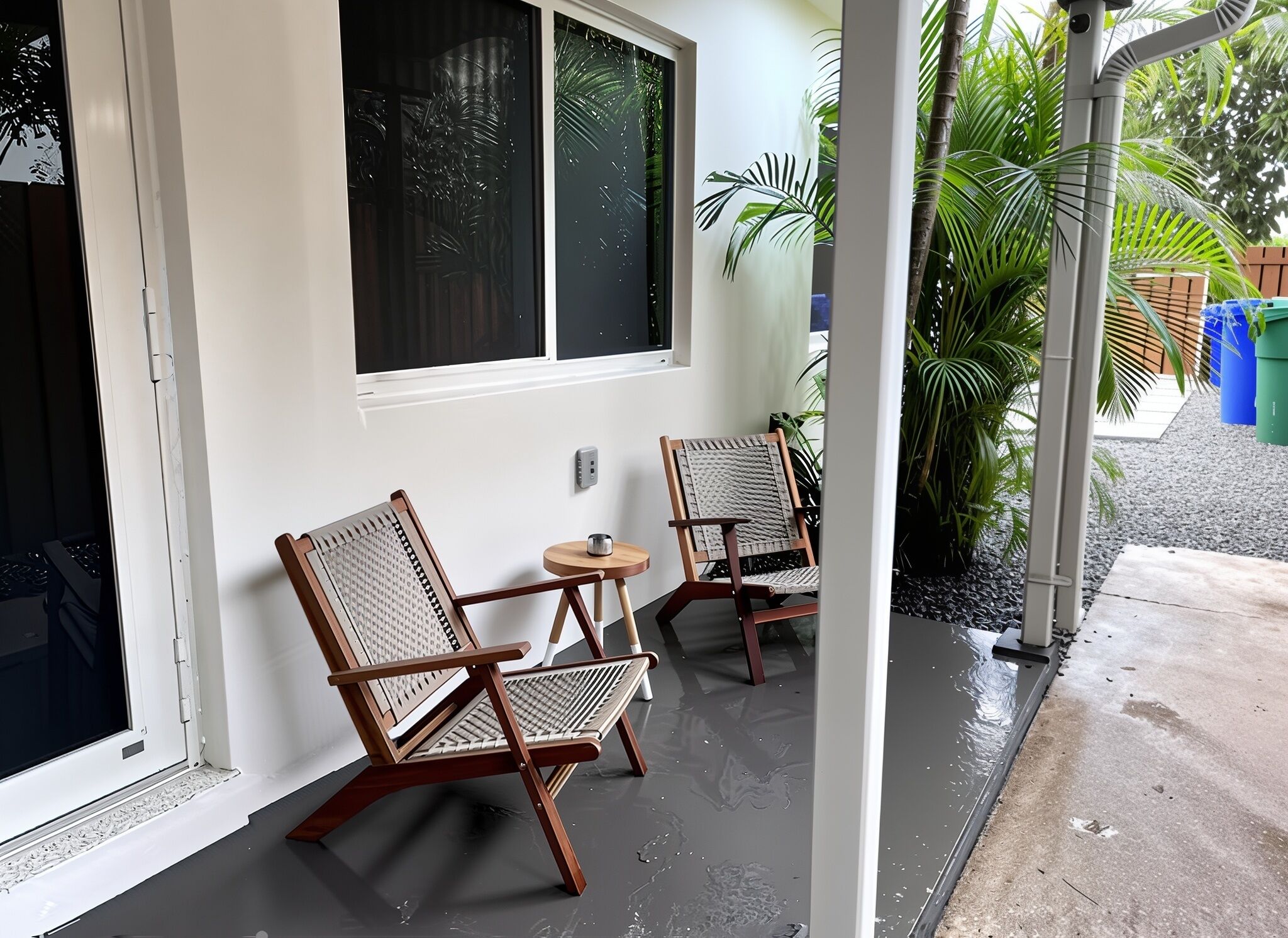 WOW! Casita Groovy! W/Parking in Coconut Grove | Terrace/patio