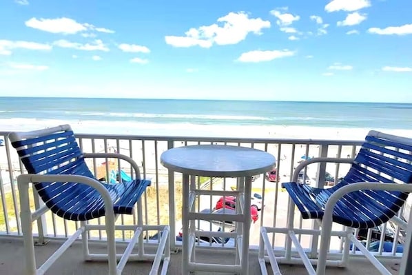 Property grounds - Full Ocean View, Balcony, Kitchen, King Bed, One Bedroom (Daytona Beach)