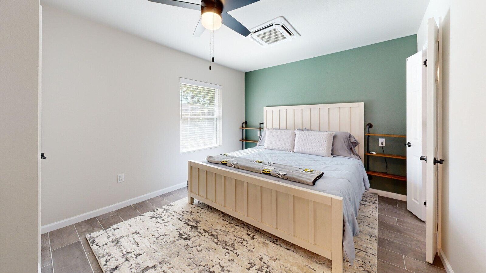2 chambres, bureau, Wi-Fi, draps fournis