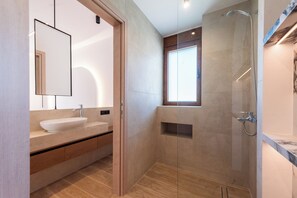 Shower, hair dryer - Villa Petradi with private pool (Asteri)