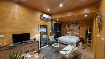 StrykjÀrn/strykbrÀda, wi-fi och sÀngklÀder