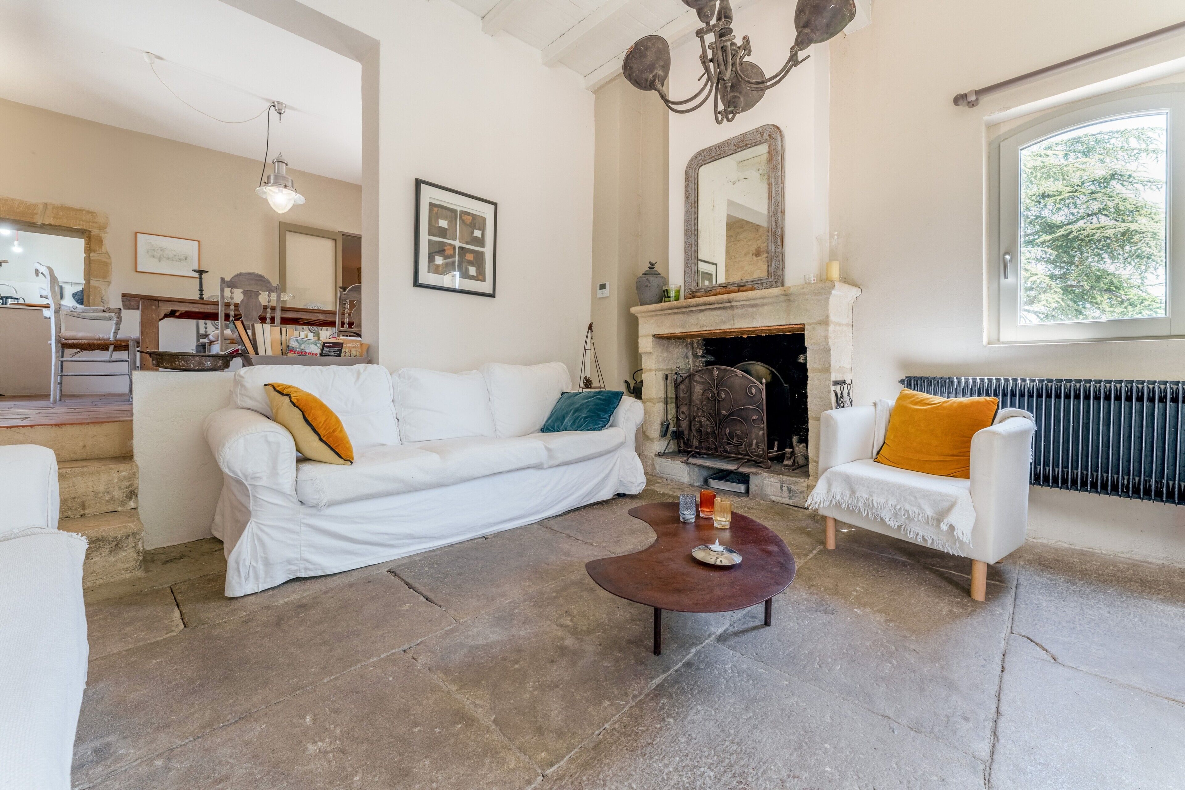 Tv, pejs, bordtennisbord