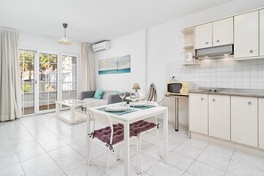 Interior - Apartment in A Hotel 'N8' with Shared Pool, Wi-Fi and Air Conditioning (NERJA)