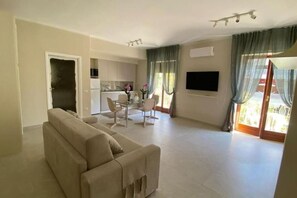 Smart TV - Comfort Loft Posillipo (Napoli)