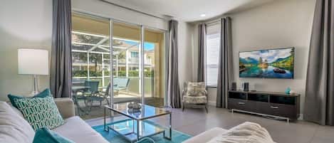 Villa (3 Bedrooms) | Living area