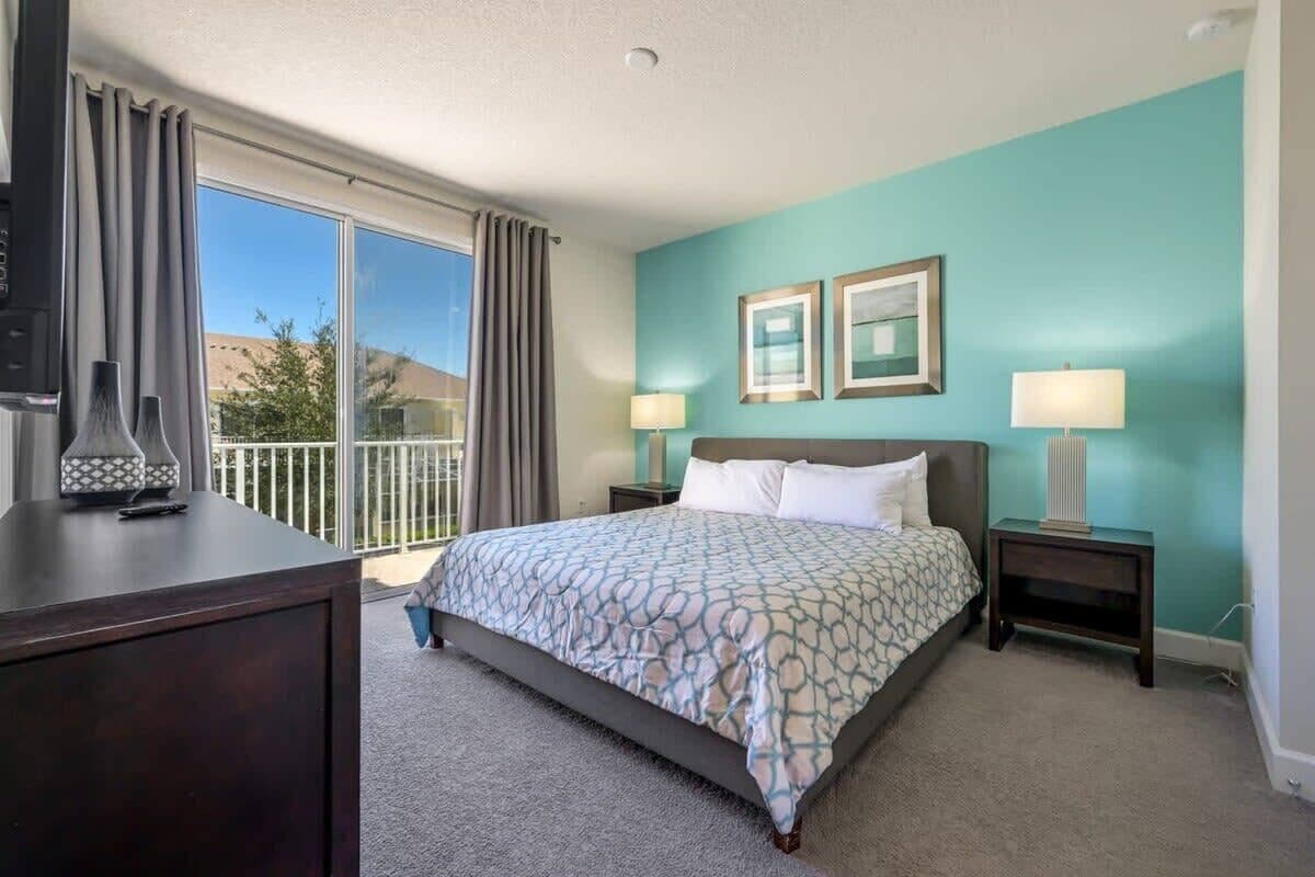 Villa (3 Bedrooms) | 3 bedrooms, laptop workspace, blackout drapes, iron/ironing board