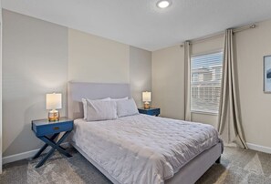 Huvila (4 Bedrooms) | 4 makuuhuonetta, kannettavalle tietokoneelle sopiva työtila