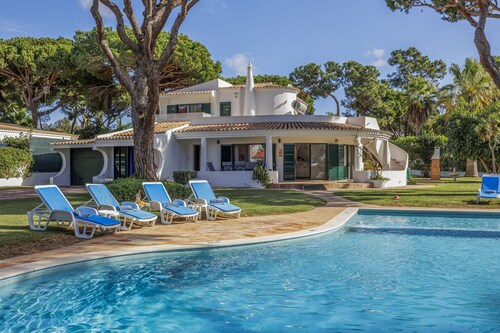 Joliet in Vilamoura With 4 Bedrooms and 3 5 Bathrooms