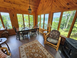 Interior - Charming 3-bedroom house on Forest Lake Ski/Snowmobile (Whitefield)