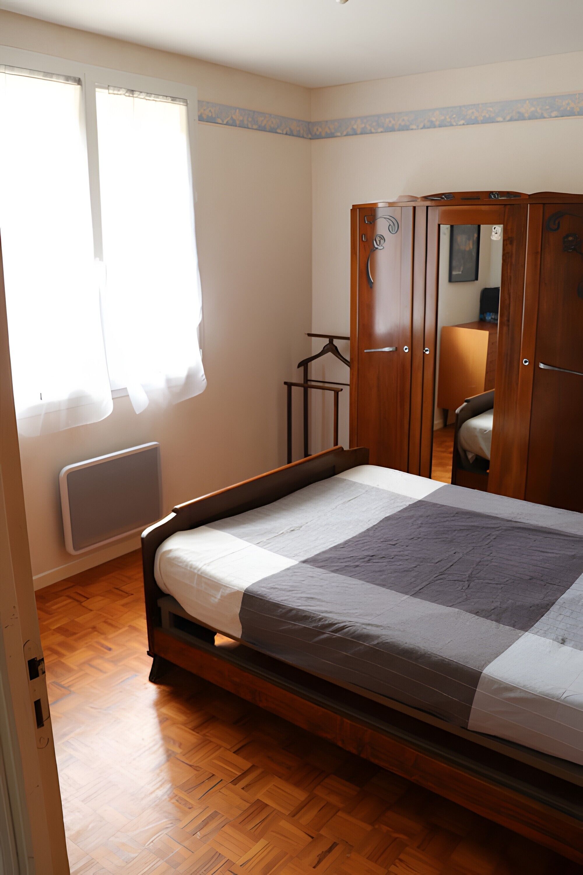 3 bedrooms, iron/ironing board, WiFi