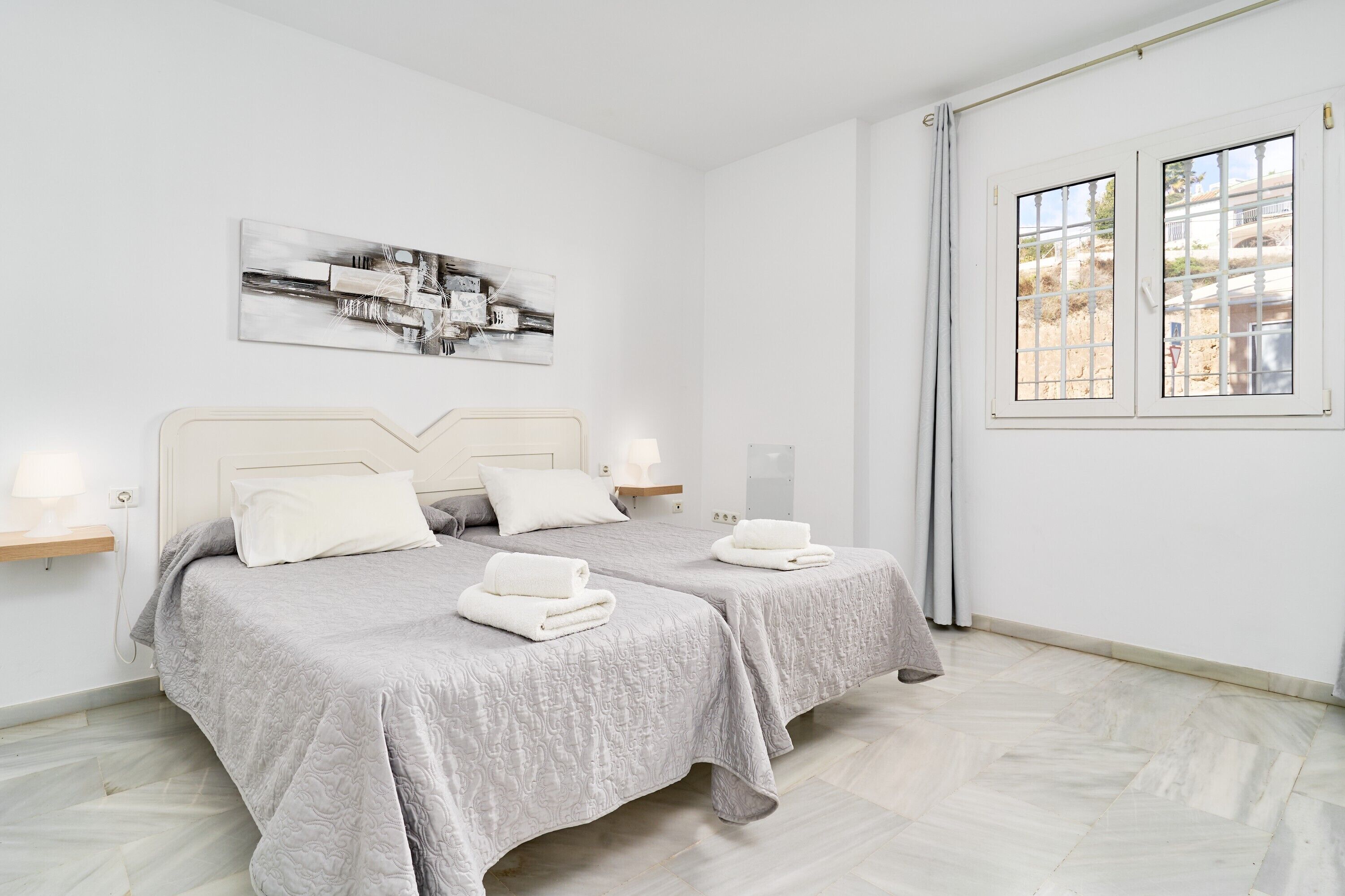 Strygejern/strygebræt, Wi-Fi, sengetøj