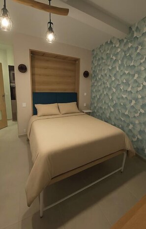 Iron/ironing board, free WiFi, bed sheets - Studio in the heart of Bagneres (Bagnères-de-Bigorre)