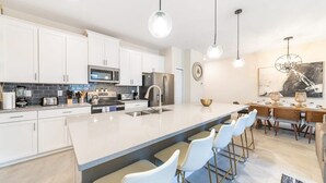 Vila (4 Bedrooms) | Dapur pribadi
