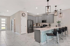 Ferienhaus (Multiple Bedrooms) | Eigene Küche | Mikrowelle, Ofen, Hochstuhl, Mixer