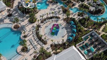 2 outdoor pools