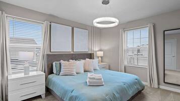 House (Multiple Bedrooms) | 7 bedrooms, laptop workspace, blackout drapes, iron/ironing board