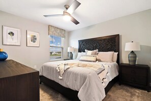 9 camere, con stile personalizzato, con arredamento individuale