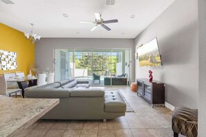 Interior - Comfortable Vacation Home up to 10 People (Davenport)