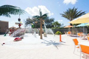 Interior - Comfortable Vacation Home up to 10 People (Davenport)