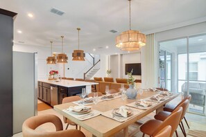 House (Multiple Bedrooms) | In-room dining - Luxury 7BR Villa, Pool, Spa & Game Room (Kissimmee)