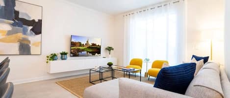 別墅 (4 Bedrooms) | 起居區 | 50-吋智慧型電視,提供有線頻道