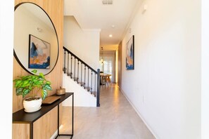 Living area - Chic Modern, Themed Bedrooms, Private Pool (Kissimmee)