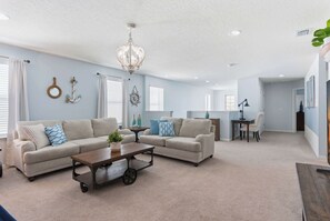 Interior - Family 6BR Home, Pool & Game Room (Kissimmee)