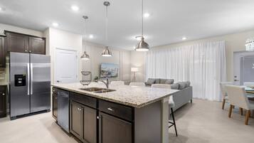 Villa (5 Bedrooms) | Living area | 50-inch Smart TV with cable channels