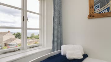 2 bedrooms, individually decorated, individually furnished, free WiFi