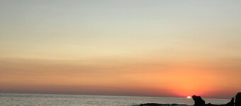 Islas Surf Studio • A/C + WiFi + Cocina • Dentro de El Tunco