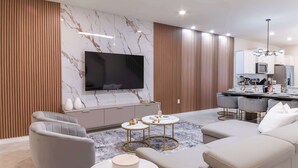 House (5 Bedrooms) | Living area - Themed Luxury 5br, Best Family Getaway (Clermont)