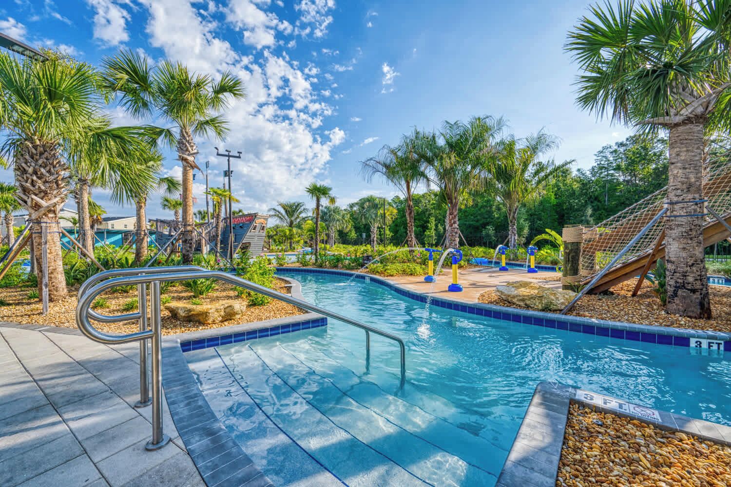 2 piscinas al aire libre