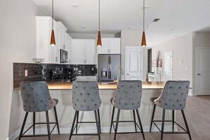 House (Multiple Bedrooms) | Private kitchen | Microwave, oven, highchair, blender - Themed 7bedroom and Pool 18 Guests (Kissimmee)