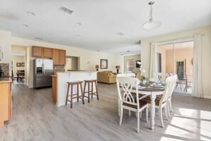 Interior - Themed Bedrooms and Large Pool (Kissimmee)