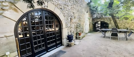 Restauration extérieure