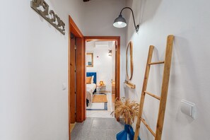 Strygejern/strygebræt, Wi-Fi, sengetøj