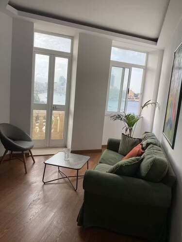 Modern 2BR w/ Breathtaking Sea Views