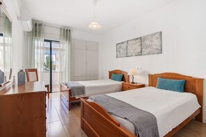 Ferro/asse da stiro, Wi-Fi, lenzuola